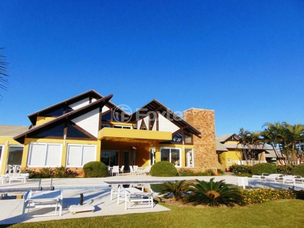 casa sobrado para comprar em Centro, Capão da Canoa - foto 1