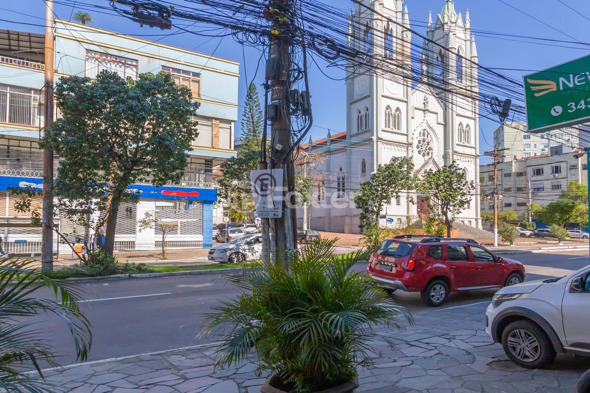 Apartamento para comprar em Floresta, Porto Alegre - foto 1