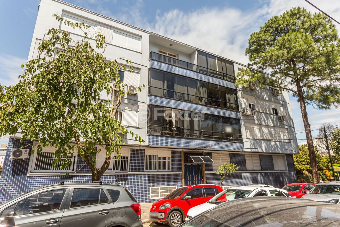 Apartamento para comprar em Rio Branco, Porto Alegre - foto 1