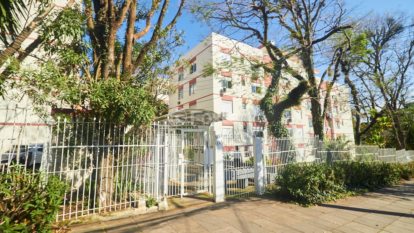 Apartamento para comprar em Camaquã, Porto Alegre - foto 1
