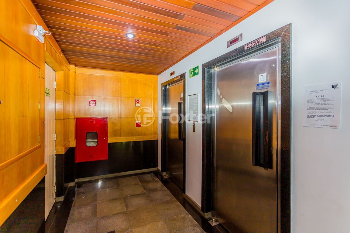 Apartamento para comprar em Sarmento Leite, 781 - foto 9