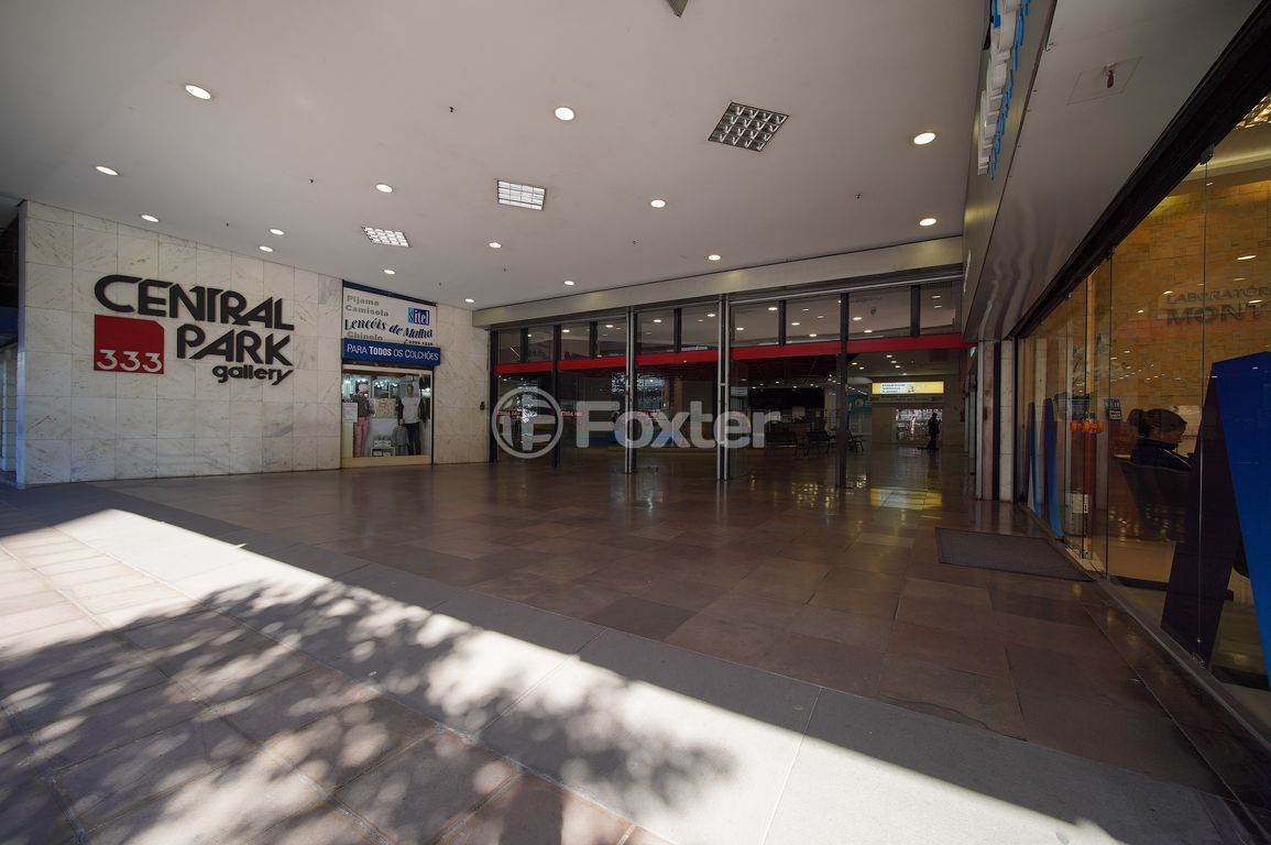 loja ponto comercial para comprar em Mostardeiro, 333 - foto 14