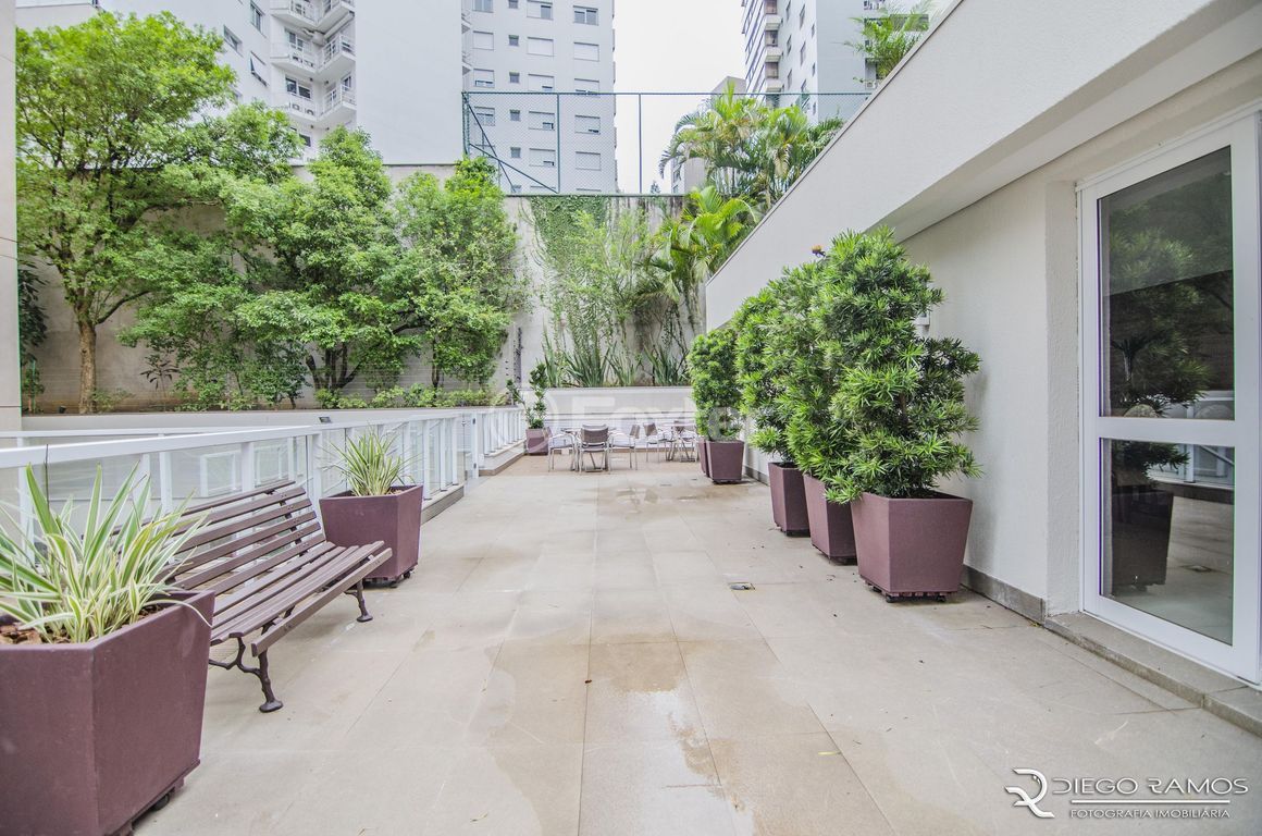 Apartamento para comprar em Carlos Trein Filho, 877 - foto 19