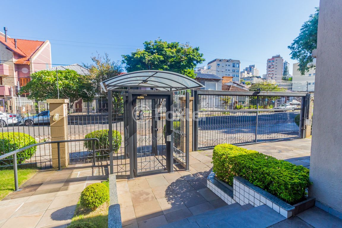 apartamento garden para comprar em Veríssimo Rosa, 757 - foto 30