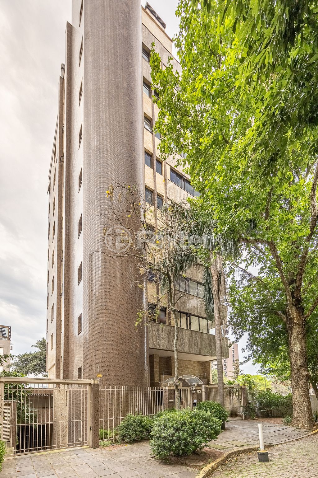 Apartamento para comprar em Auxiliadora, Porto Alegre - foto 1