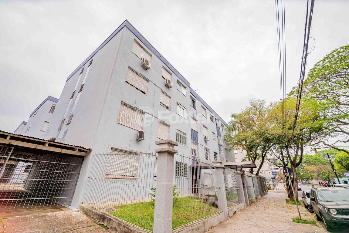 Apartamento para comprar em Vila Ipiranga, Porto Alegre - foto 1