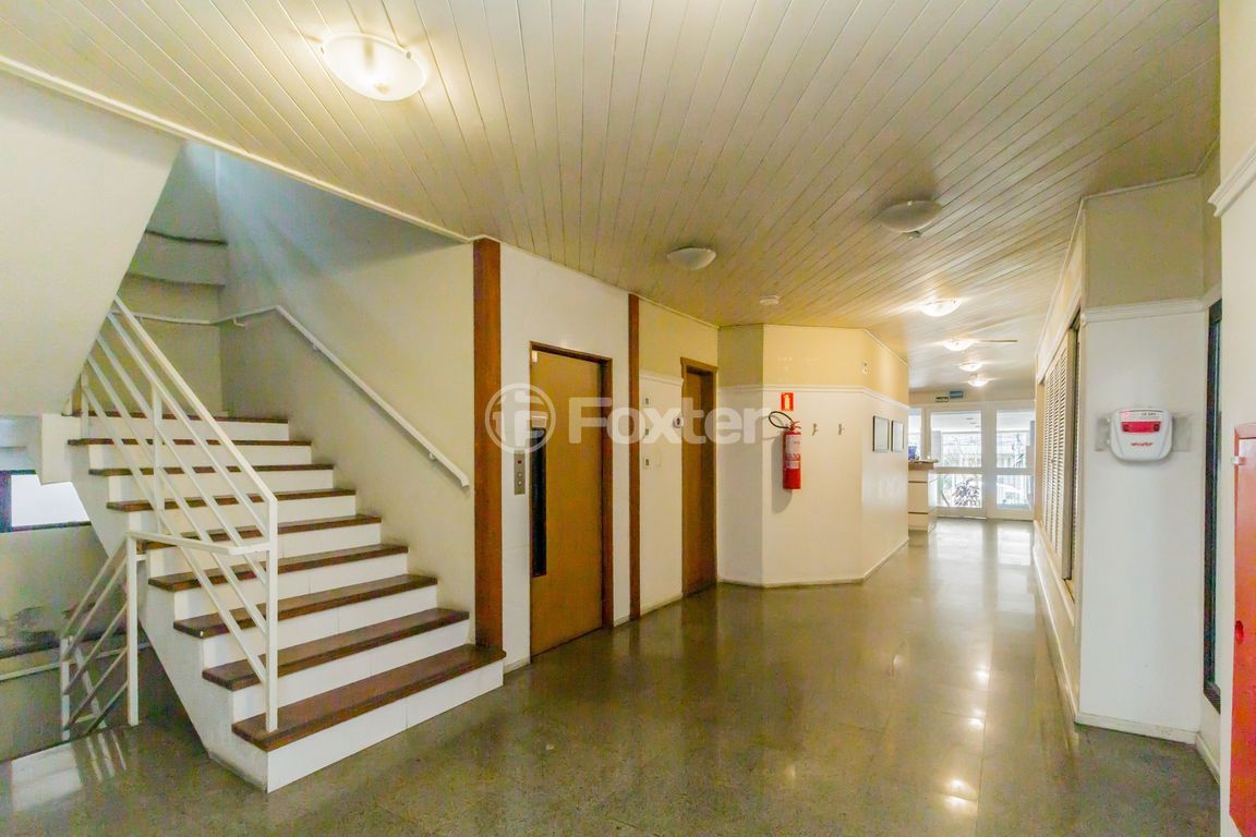 consultorio sala conjunto para comprar em Félix da Cunha, 751 - foto 9