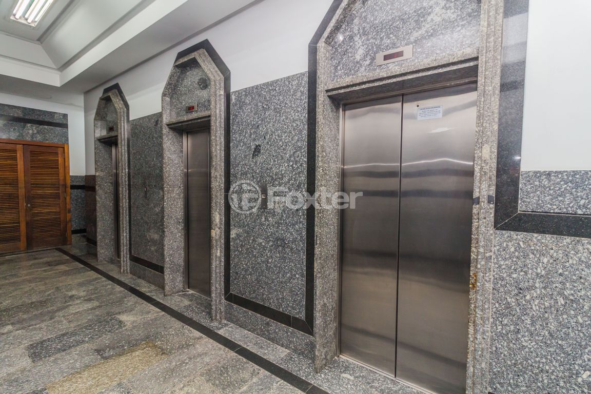 consultorio sala conjunto para comprar em JULIO DE CASTILHOS, 132 - foto 7
