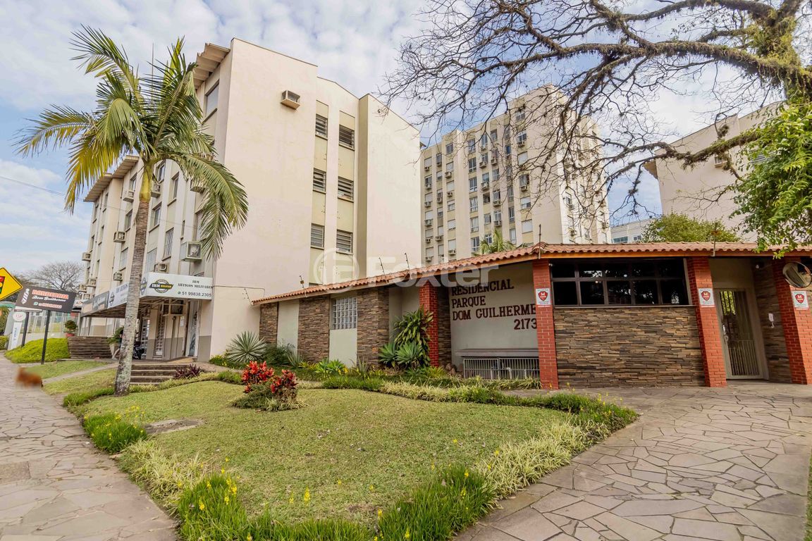 Studio/Kitnet/JK para comprar em Theodomiro Porto da Fonseca, 2173 - foto 3