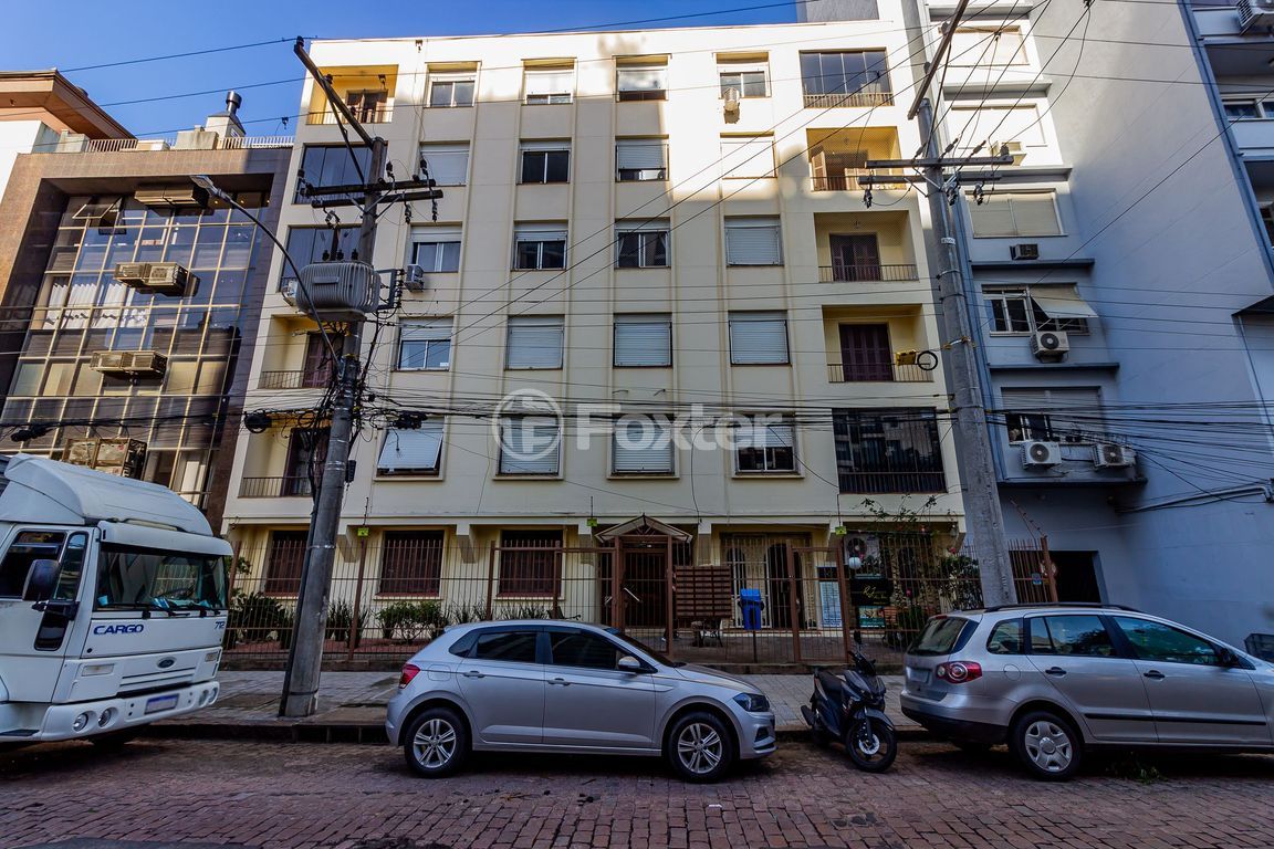 Apartamento para comprar em Rio Branco, Porto Alegre - foto 1