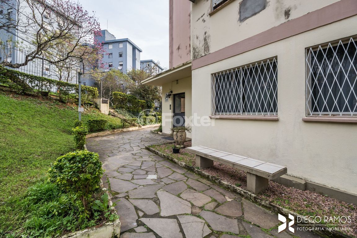 Apartamento para comprar em Moyses Antunes da Cunha, 235 - foto 22