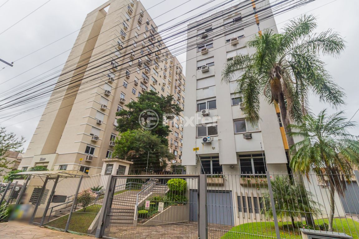 Cobertura para comprar em Petrópolis, Porto Alegre - foto 1