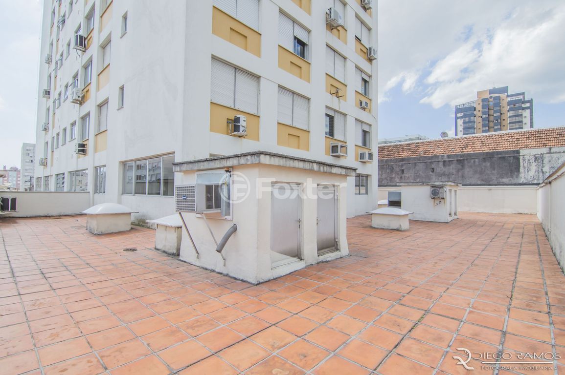 consultorio sala conjunto para comprar em Ramiro Barcelos, 1517 - foto 18