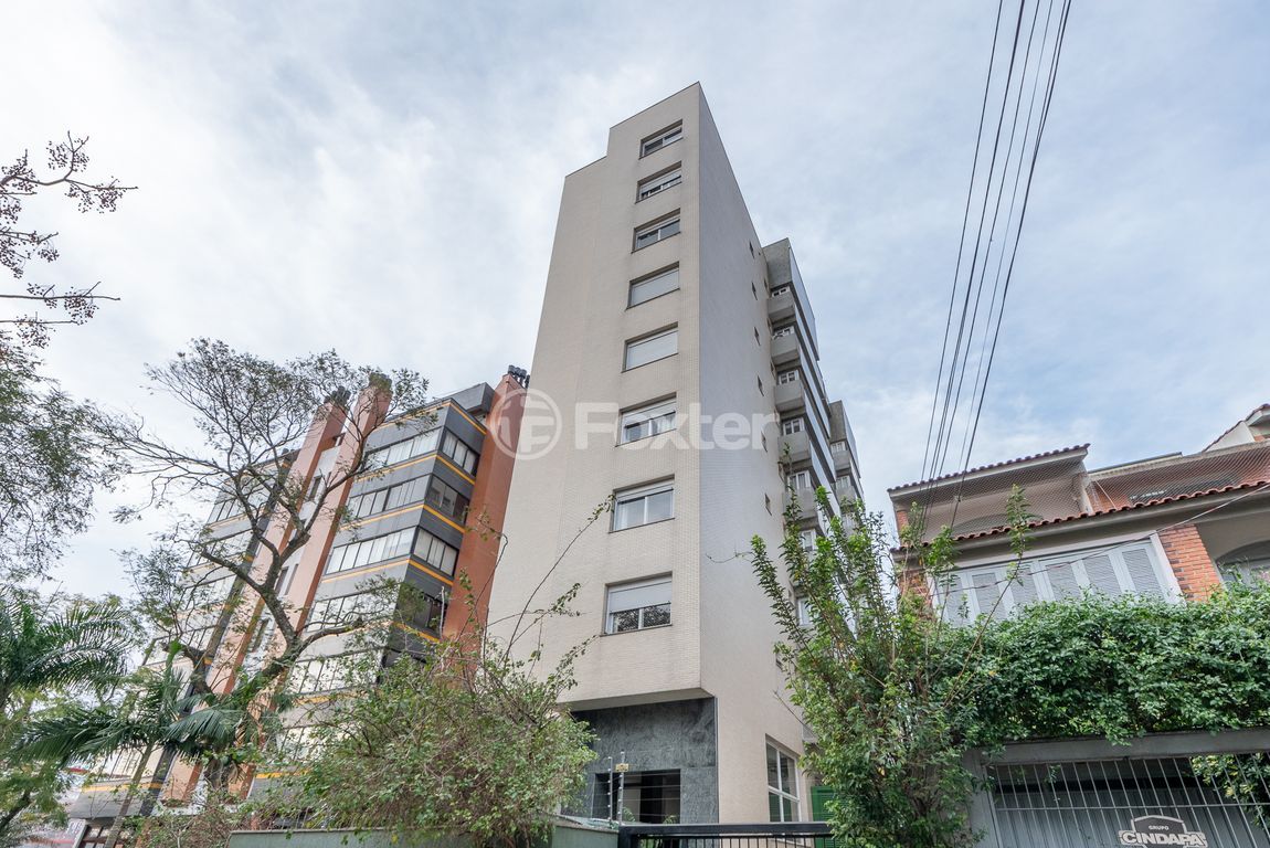 Apartamento para comprar em São João, Porto Alegre - foto 1