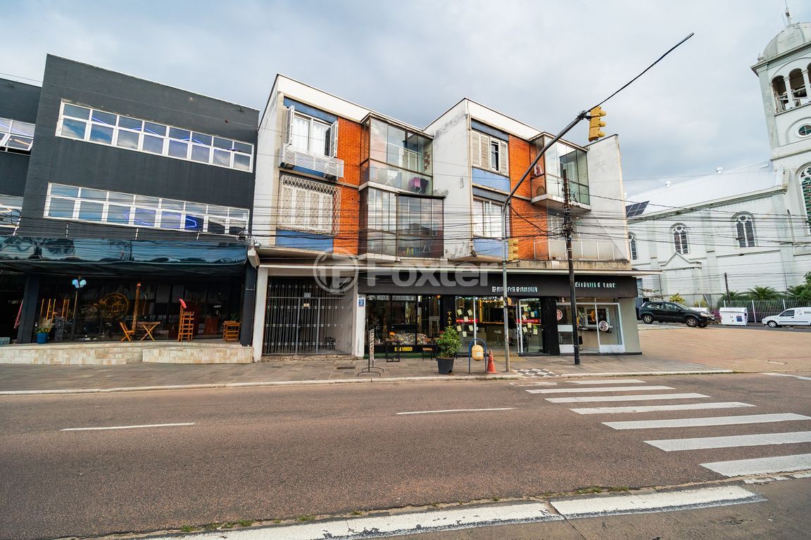 Apartamento para comprar em Passo da Areia, Porto Alegre - foto 1