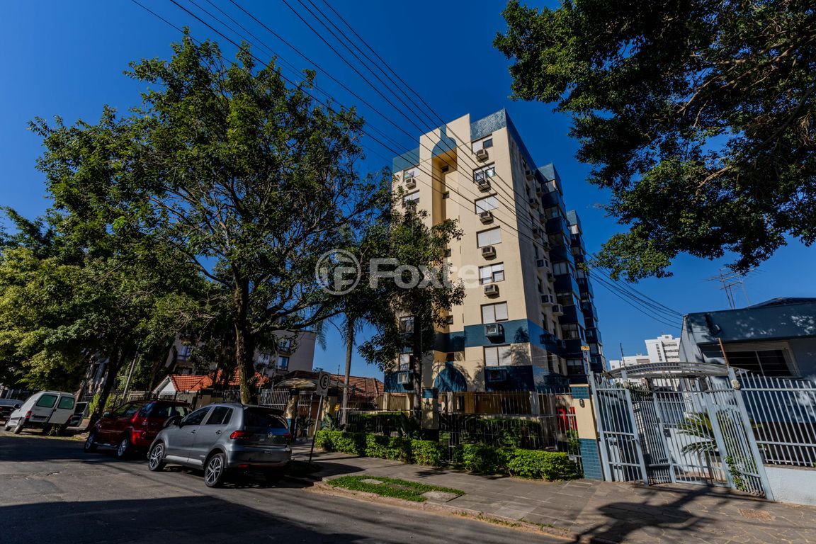 Apartamento para comprar em Passo da Areia, Porto Alegre - foto 1