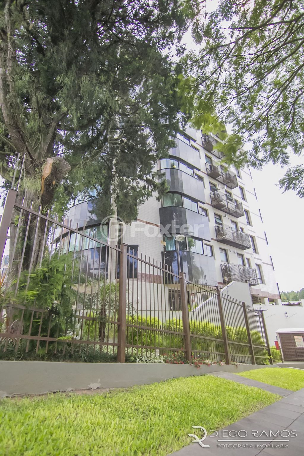 Apartamento para comprar em Petrópolis, Porto Alegre - foto 1