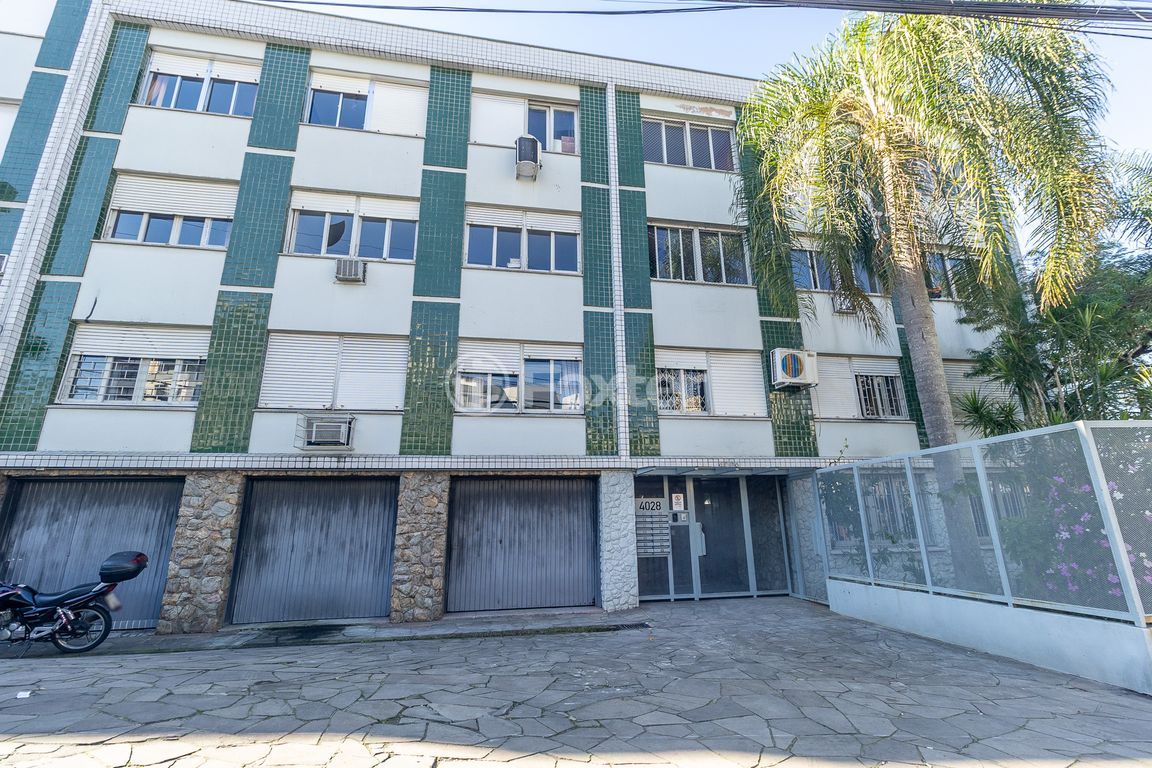 Apartamento para comprar em Três Figueiras, Porto Alegre - foto 1