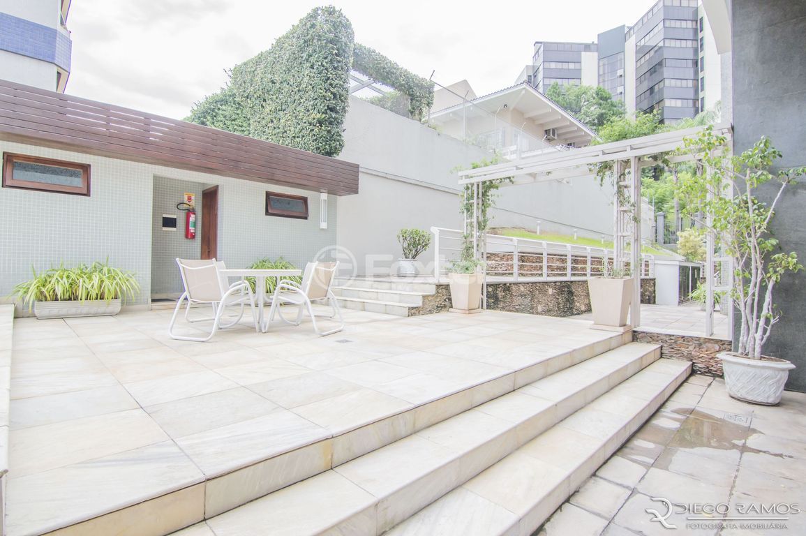 Apartamento para comprar em Carlos Trein Filho, 1171 - foto 8