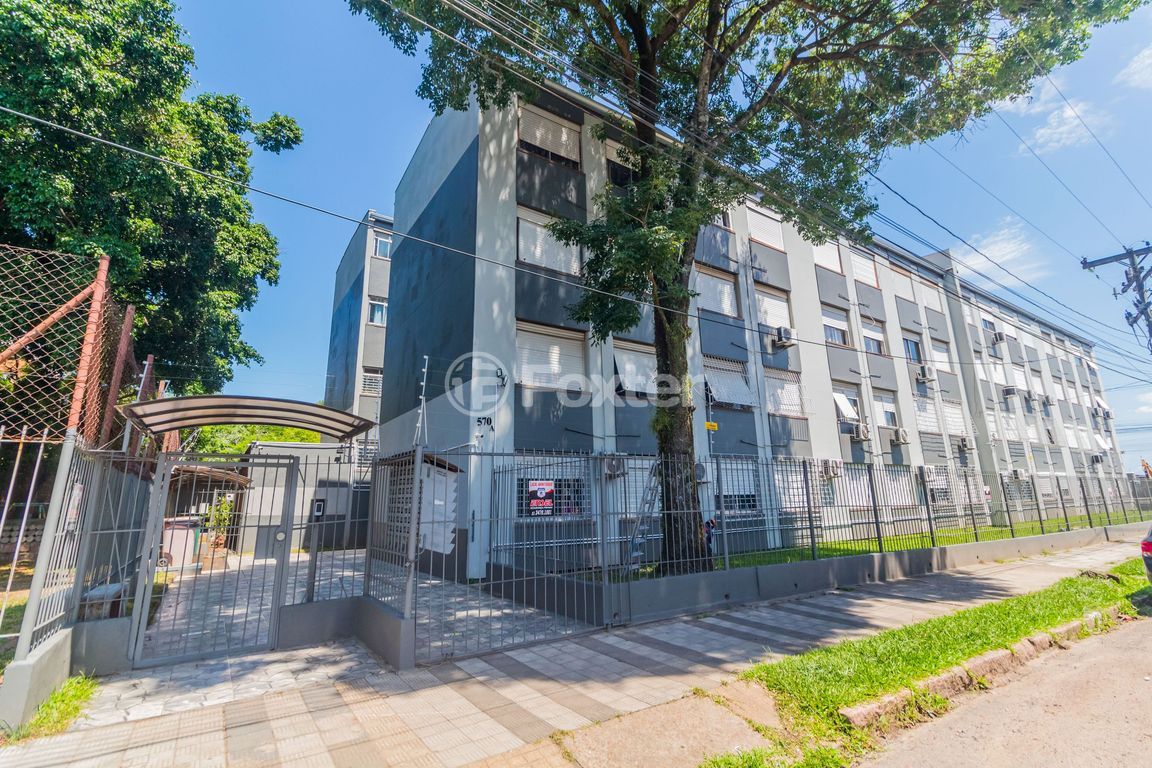 Apartamento para comprar em São Sebastião, Porto Alegre - foto 1