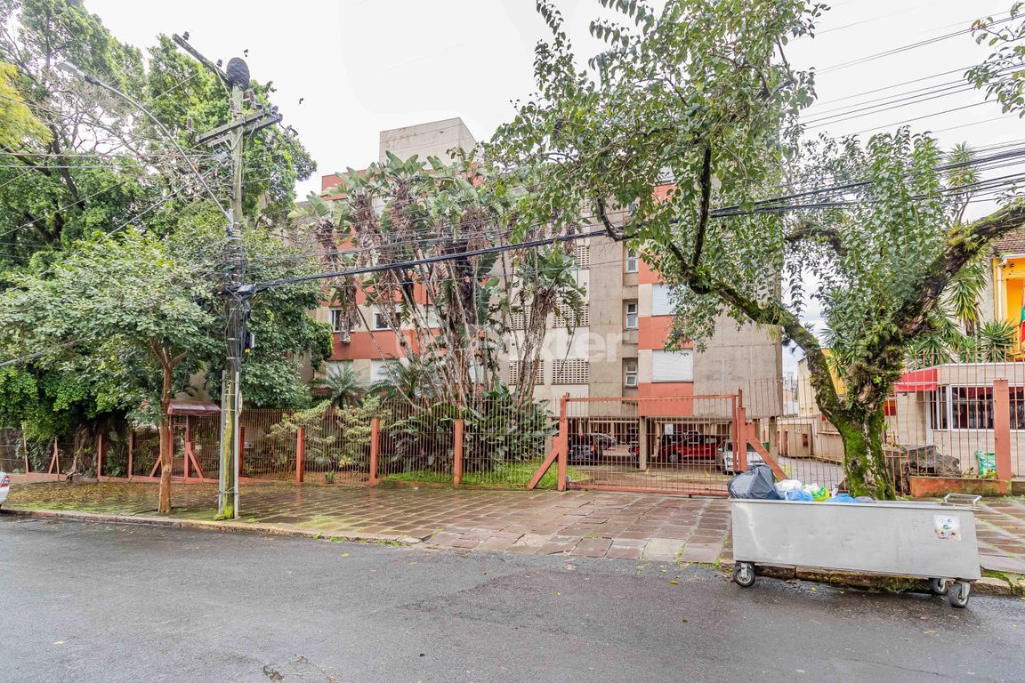 Apartamento para comprar em Teresópolis, Porto Alegre - foto 1