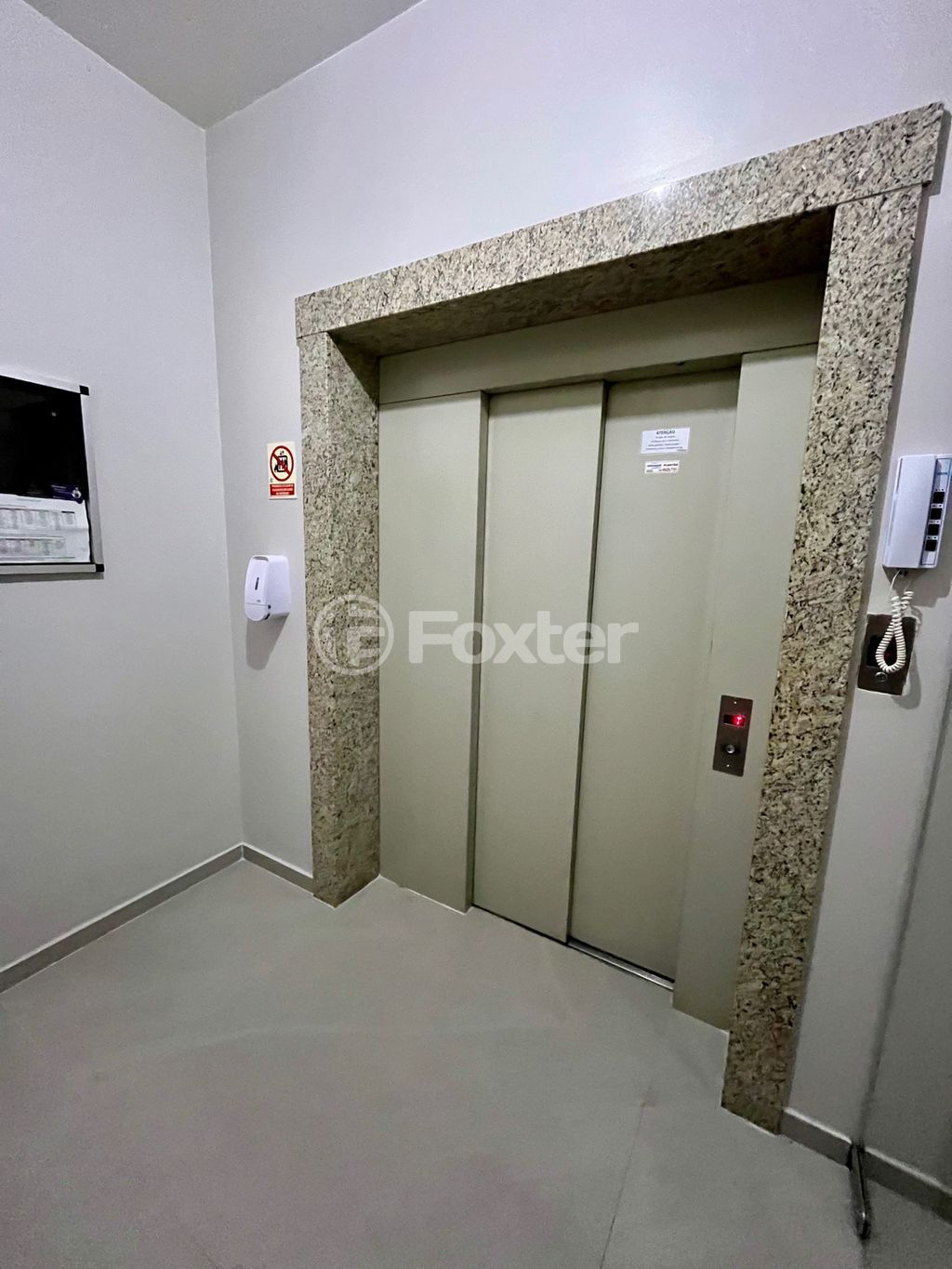 Apartamento para comprar em Portão, 863 - foto 15