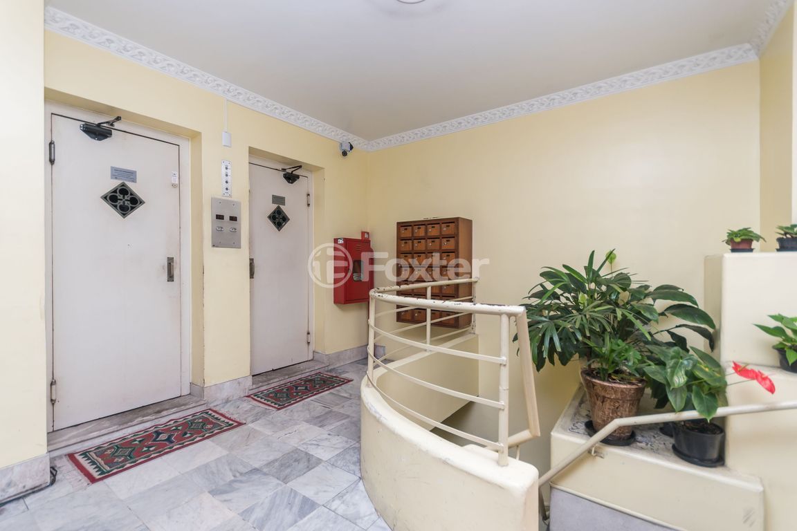 Apartamento para comprar em BORGES DE MEDEIROS, 855 - foto 8
