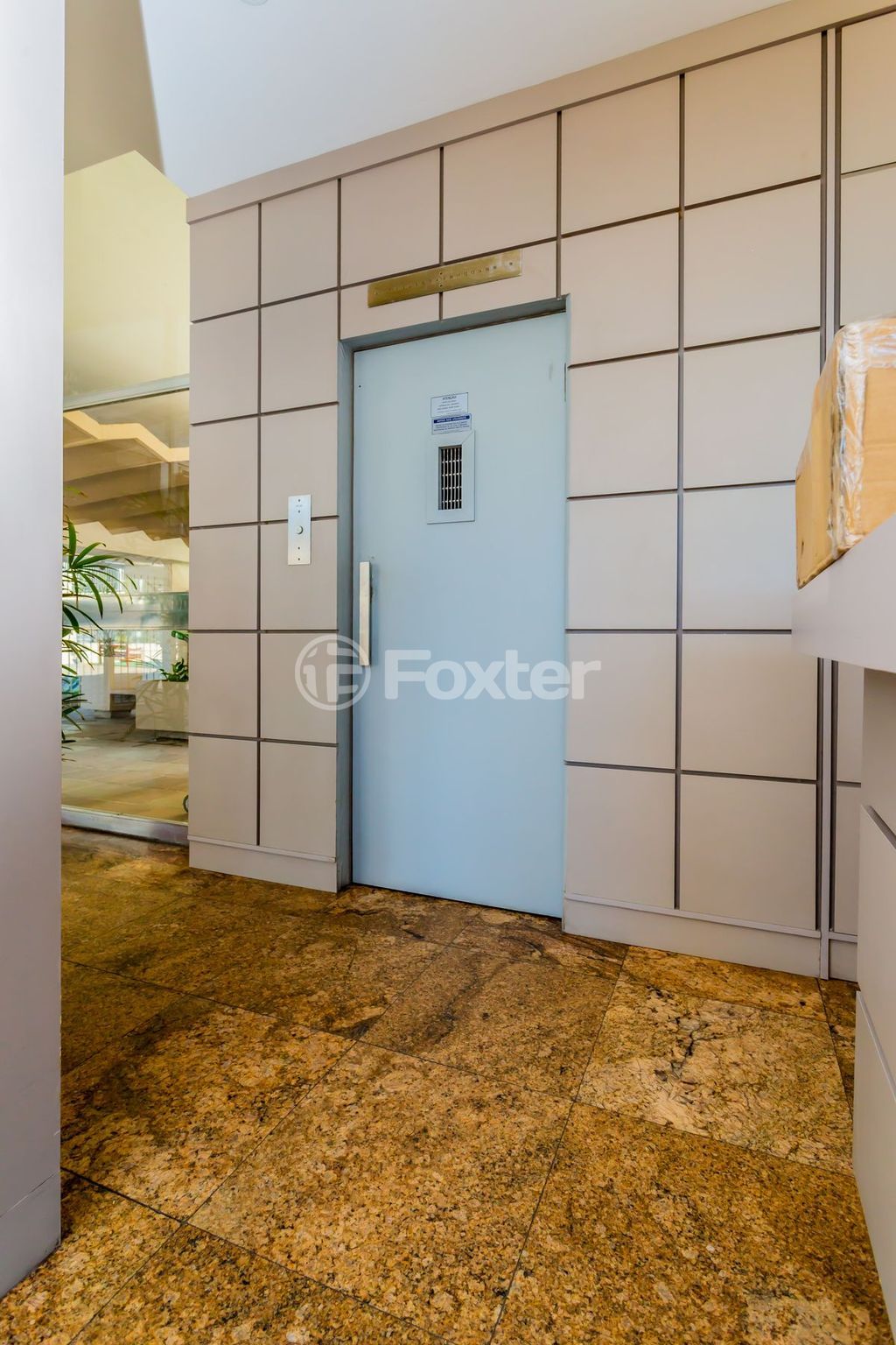 Apartamento para comprar em VINTE E QUATRO DE OUTUBRO, 1000 - foto 7