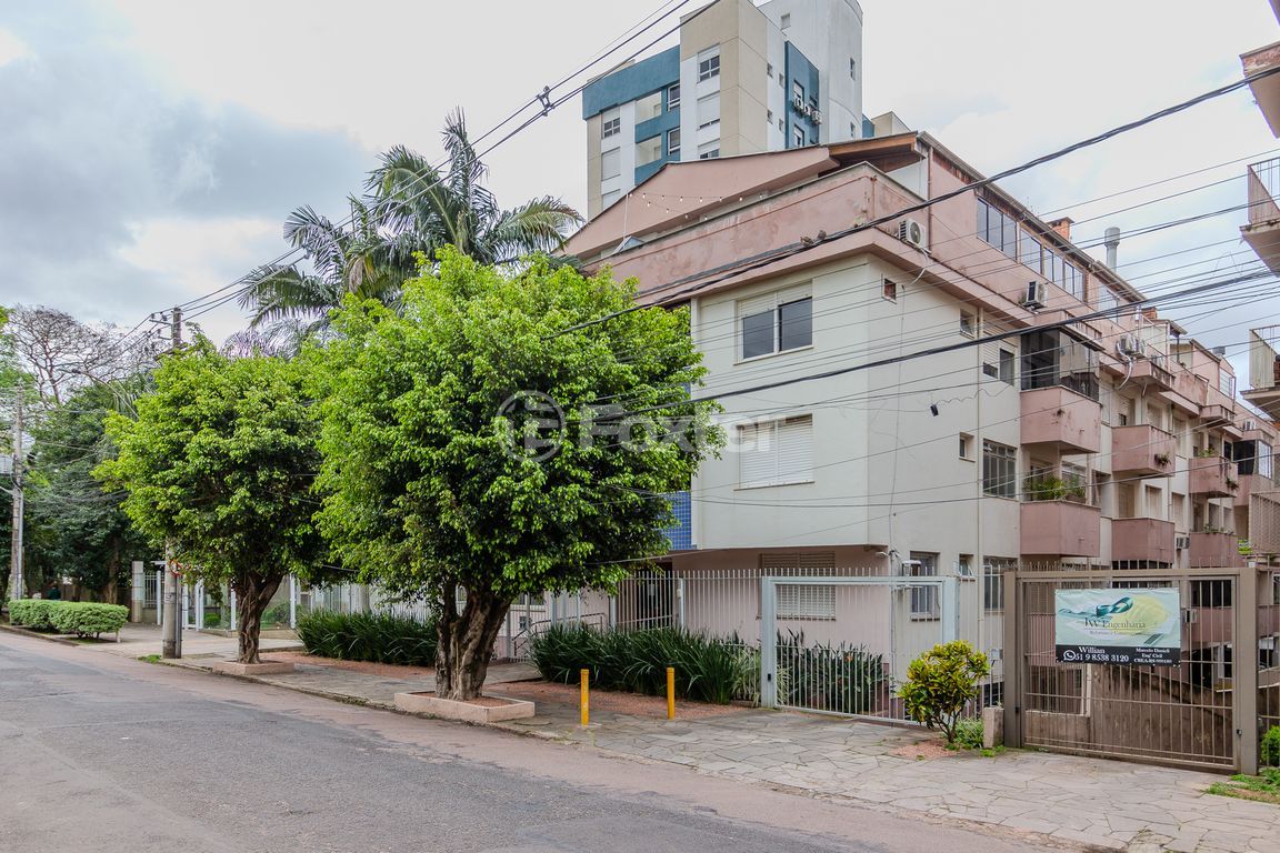 Cobertura para comprar em Passo da Areia, Porto Alegre - foto 1