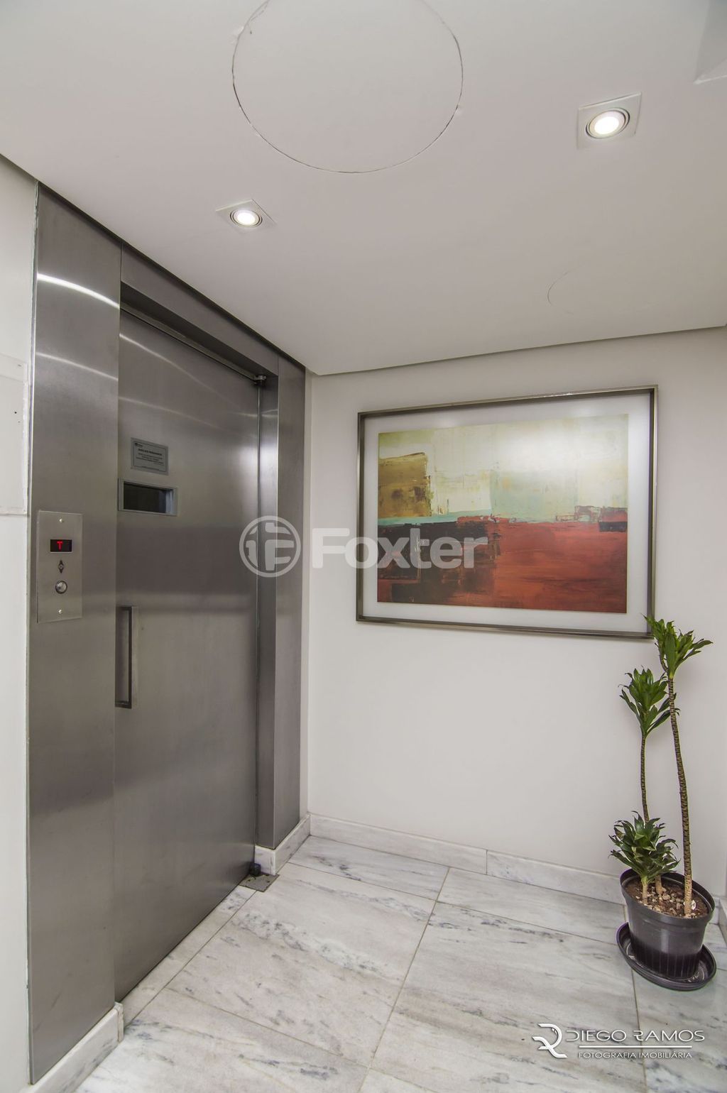 Apartamento para comprar em Auxiliadora, Porto Alegre - foto 1