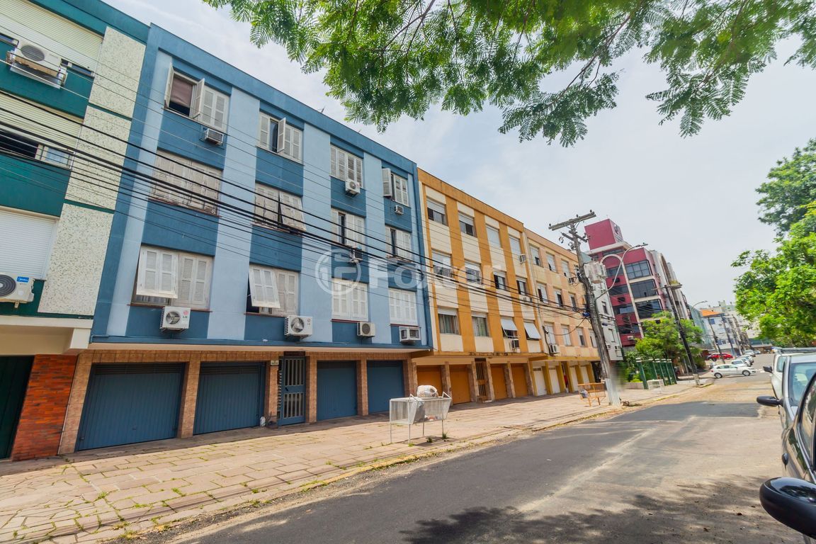 Apartamento para comprar em Passo da Areia, Porto Alegre - foto 1