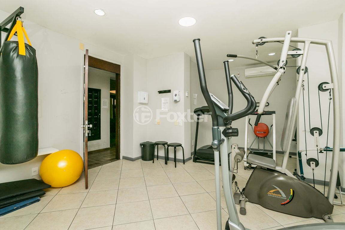 Apartamento para comprar em Doutor Barros Cassal, 666 - foto 19