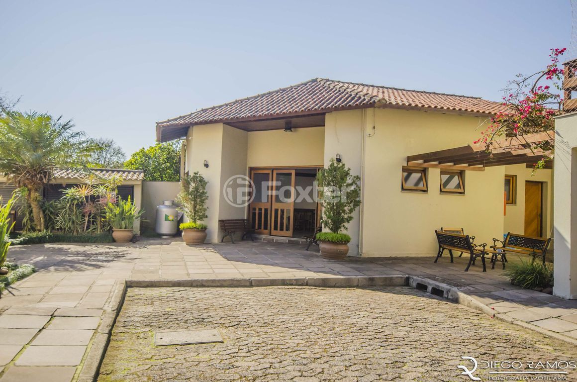 casa sobrado para comprar em Santa Vitória, 80 - foto 8