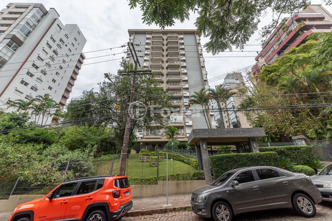 Apartamento para comprar em Rio Branco, Porto Alegre - foto 1