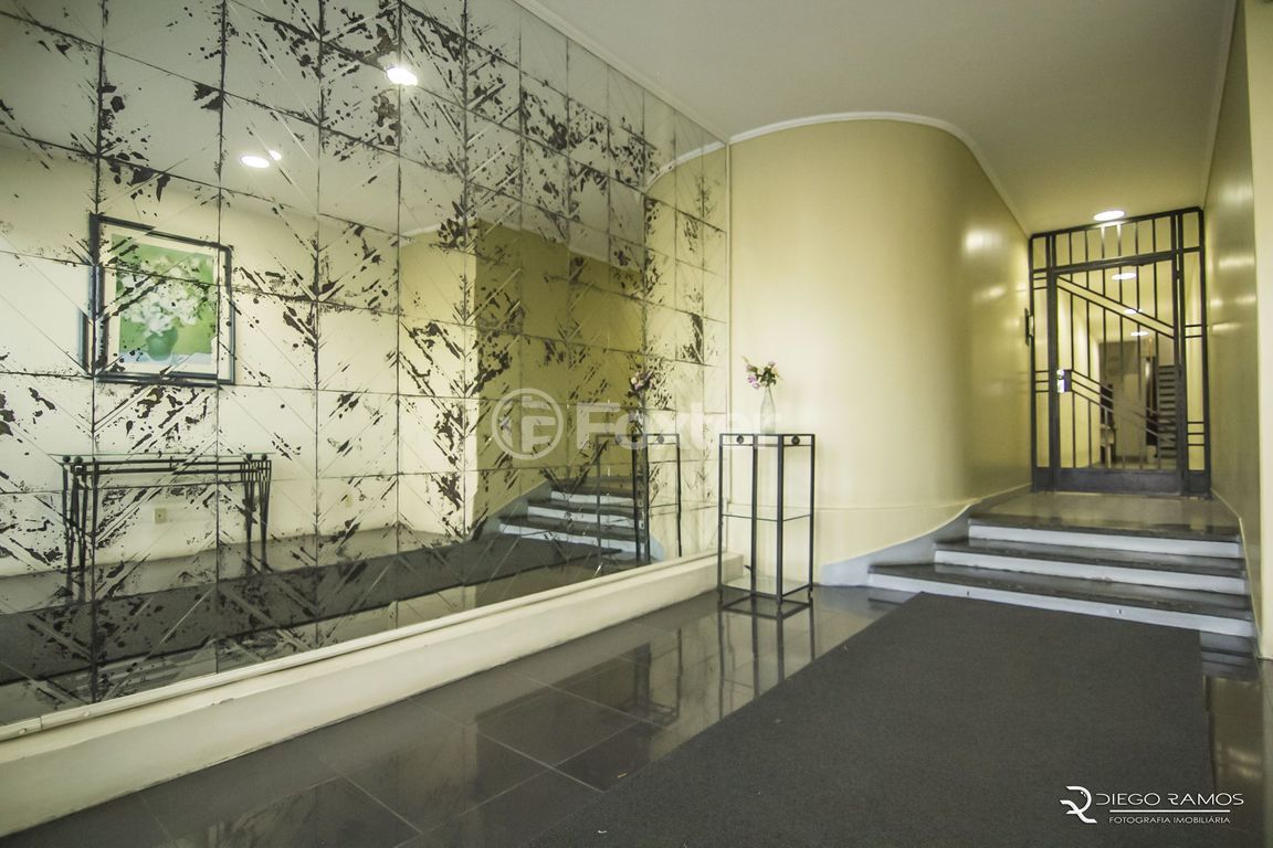 Apartamento para comprar em Osvaldo Aranha, 914 - foto 9