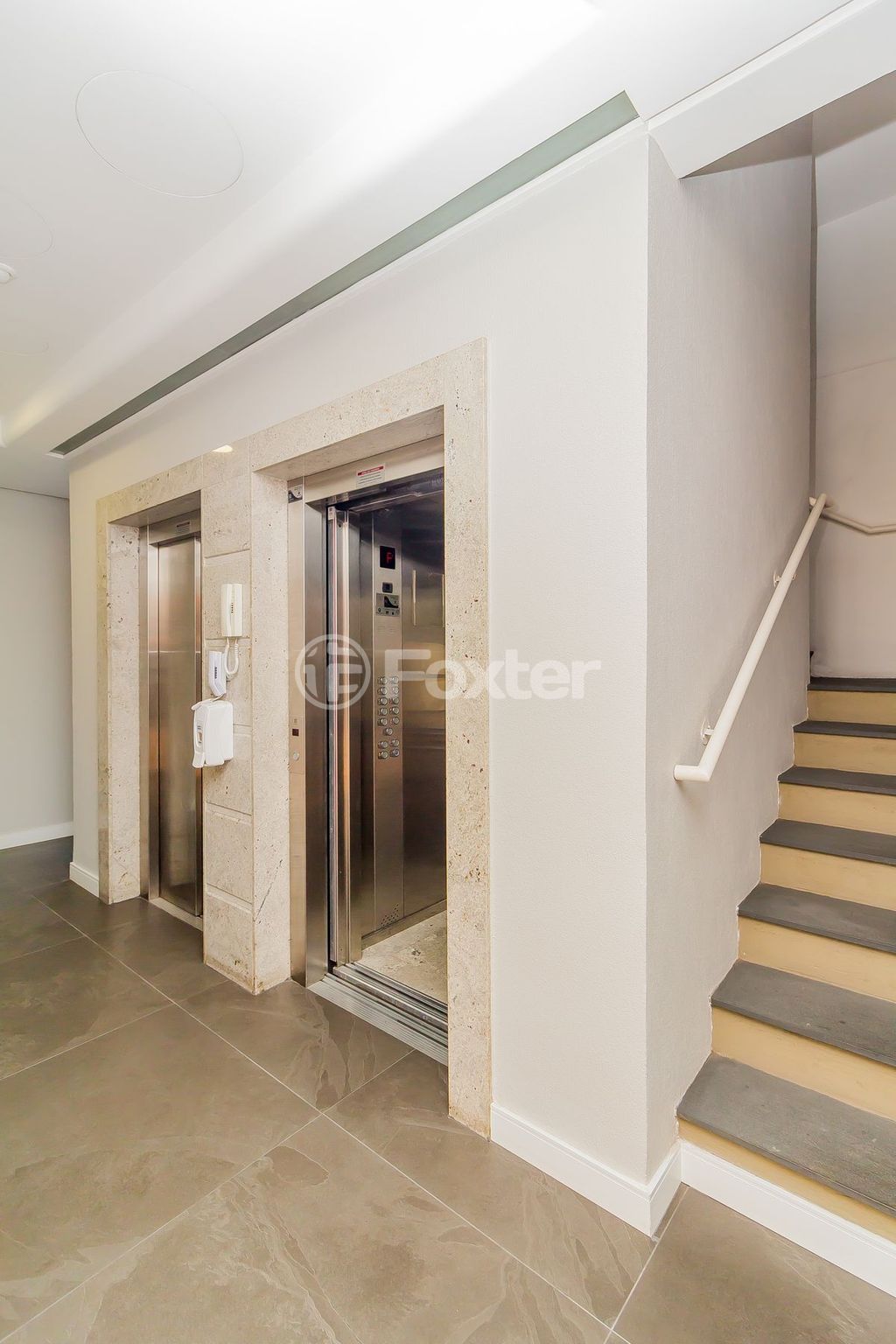 Apartamento para comprar em Jardim Botânico, Porto Alegre - foto 1