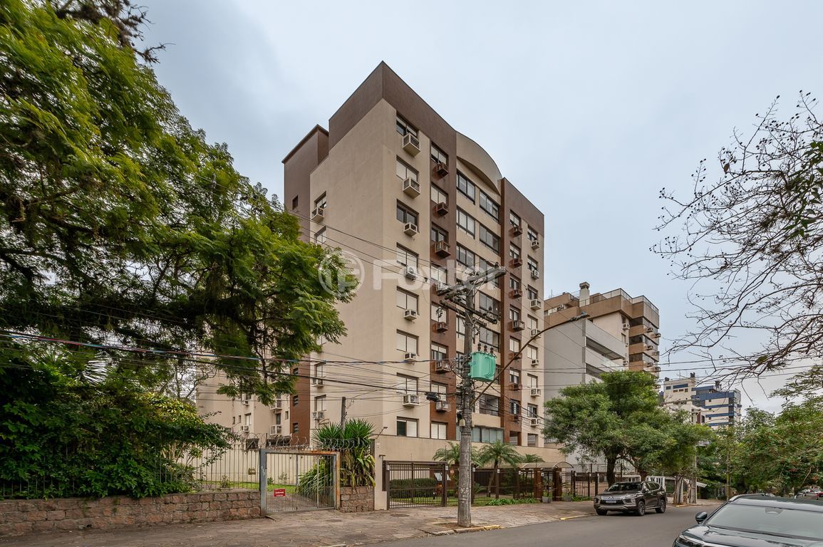 Apartamento para comprar em São João, Porto Alegre - foto 1