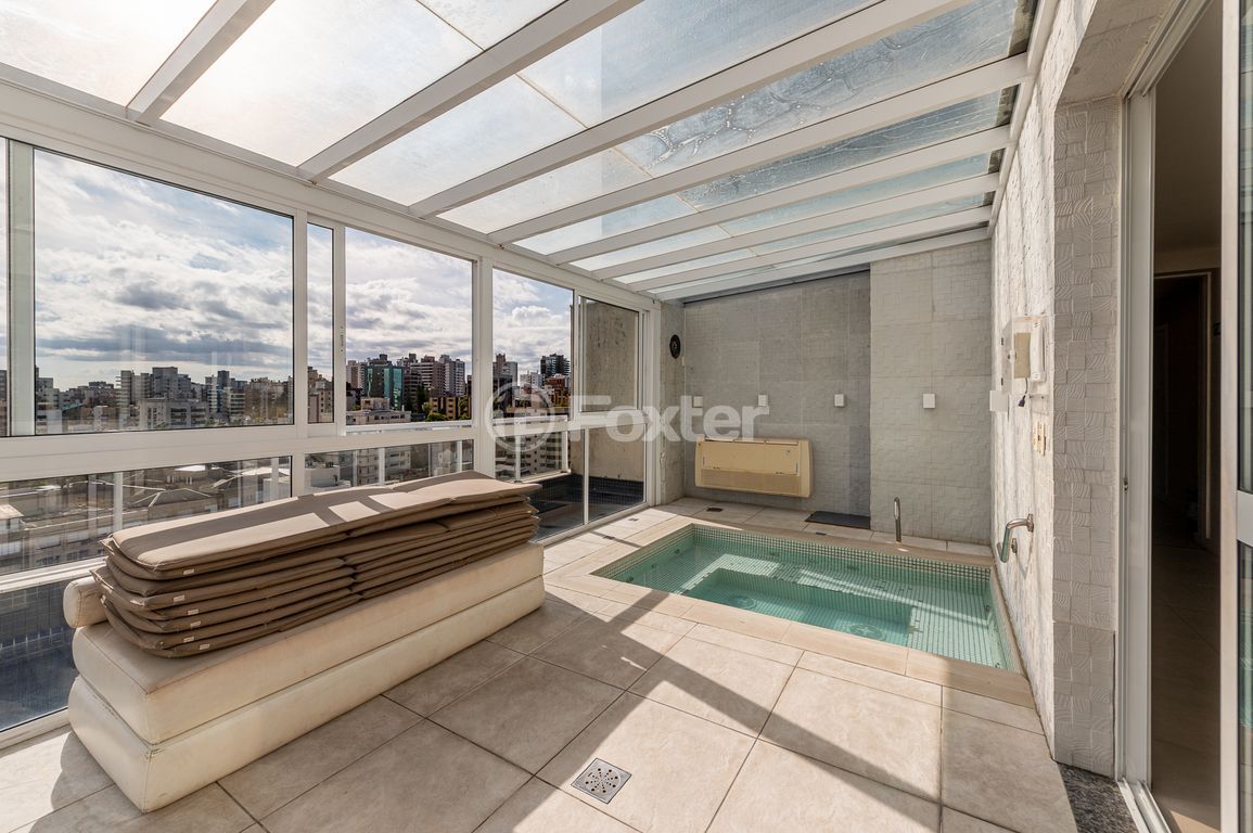 Apartamento para comprar em Petrópolis, Porto Alegre - foto 1