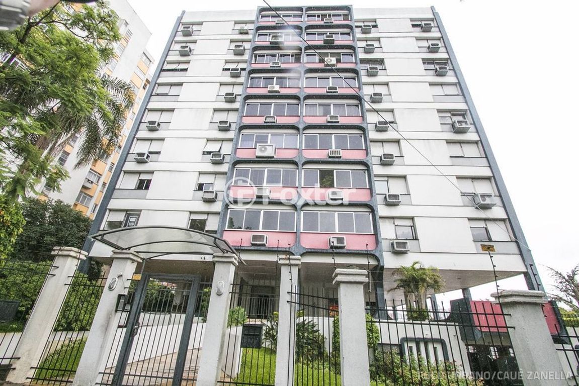 Apartamento para comprar em Rio Branco, Porto Alegre - foto 1