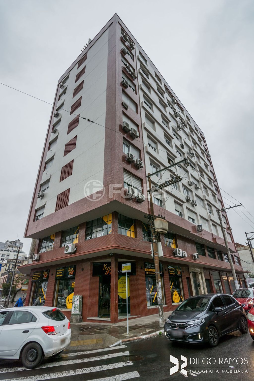 Apartamento para comprar em Rio Branco, Porto Alegre - foto 1