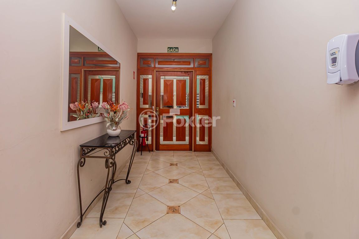 Apartamento para comprar em Gaston Englert, 640 - foto 18