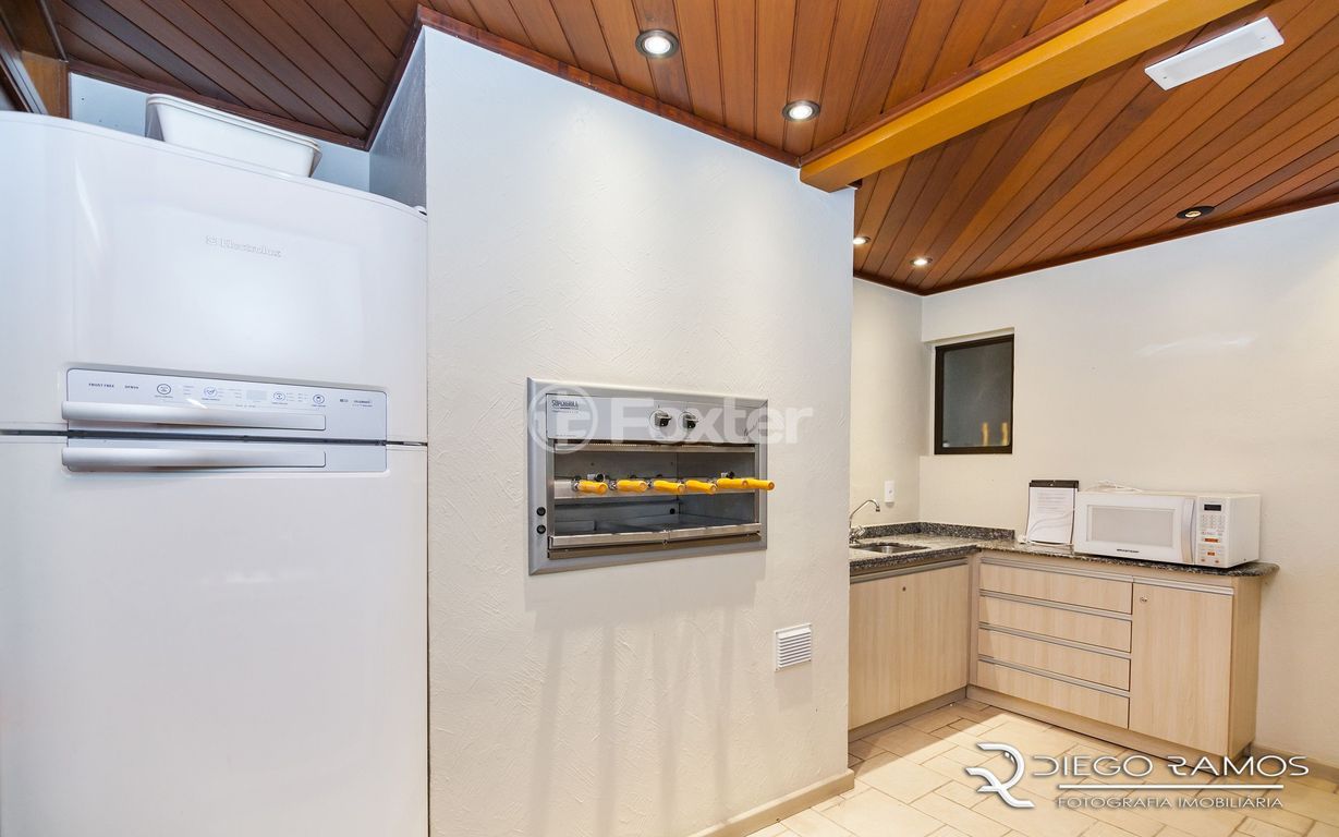 Apartamento para comprar em Carlos Trein Filho, 550 - foto 18