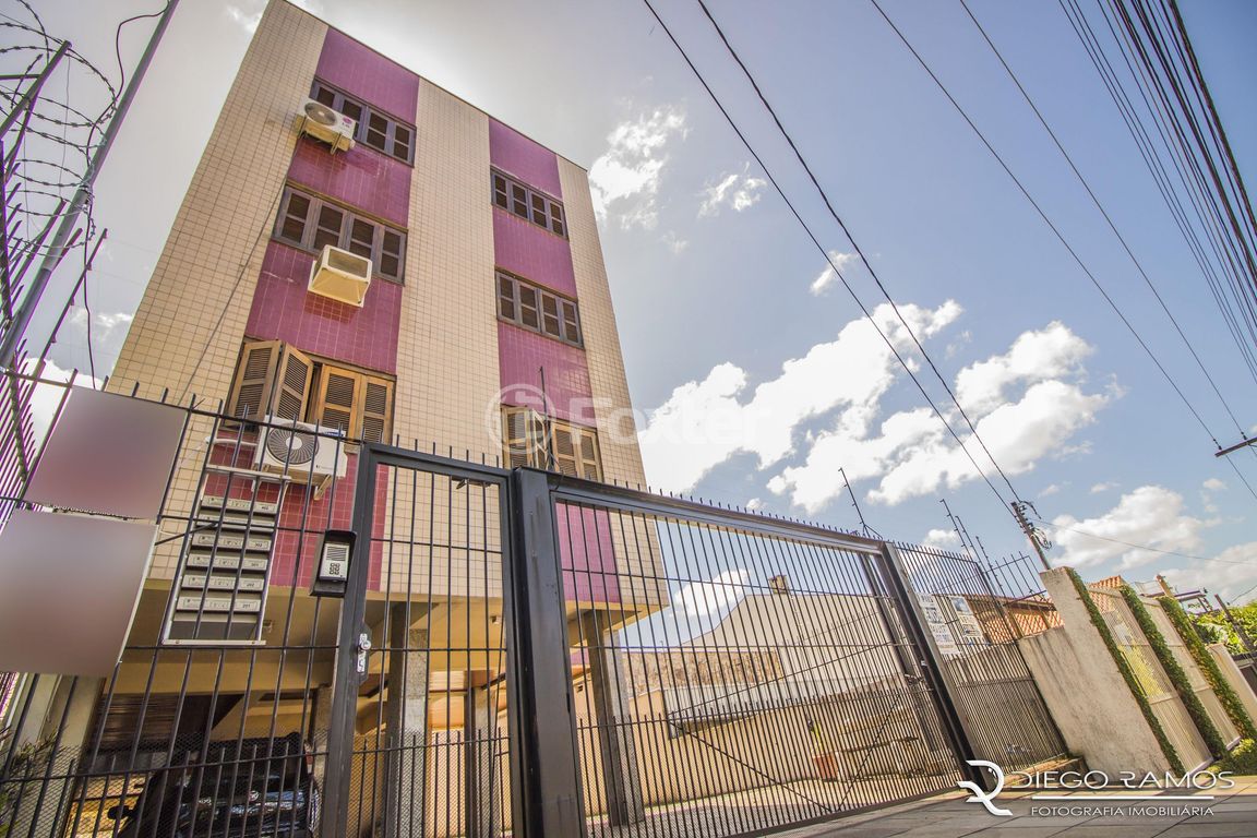 Apartamento para comprar em Medianeira, Porto Alegre - foto 1