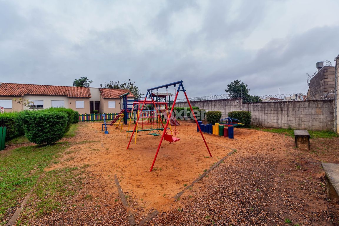 Casa em condominio para comprar em Irmã Maria Hiltgardis, 376 - foto 8