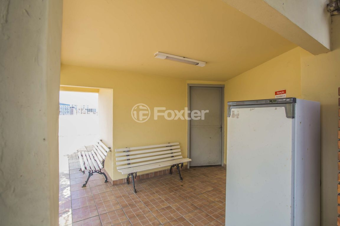 Apartamento para comprar em Sarmento Leite, 995 - foto 32