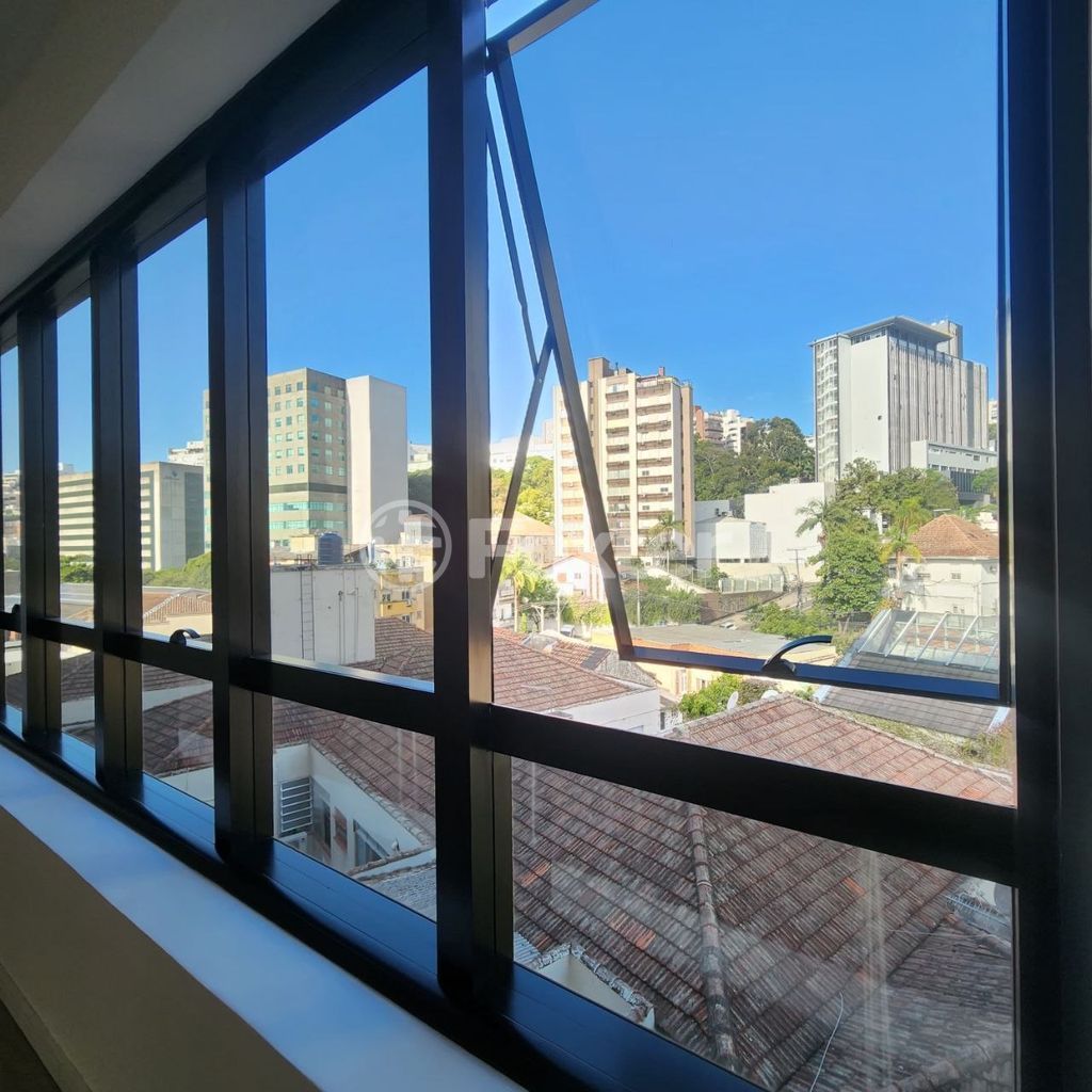consultorio sala conjunto para comprar em Ramiro Barcelos, 685 - foto 13