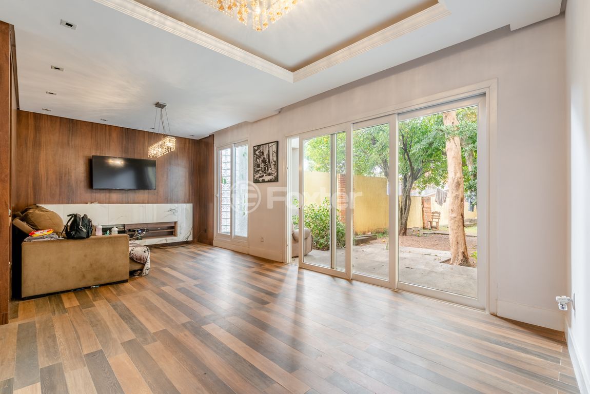 casa sobrado para comprar em Engenheiro Alfredo Correa Daudt, 350 - foto 9