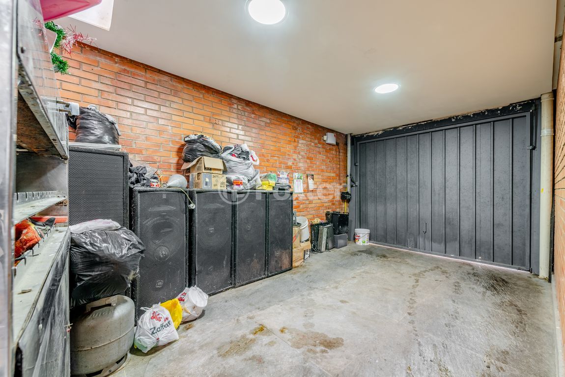 casa sobrado para comprar em Engenheiro Alfredo Correa Daudt, 350 - foto 37