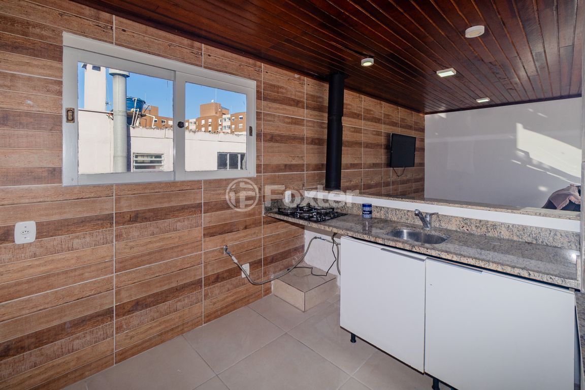 Cobertura para comprar em Doutor Campos Velho, 846 - foto 18