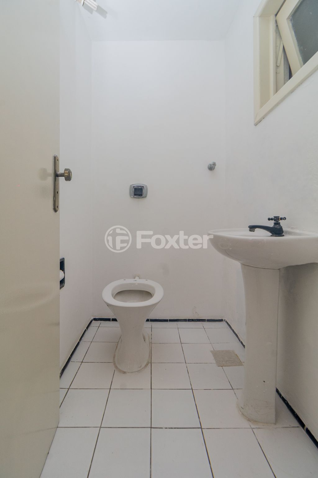 Cobertura para comprar em Doutor Campos Velho, 846 - foto 32